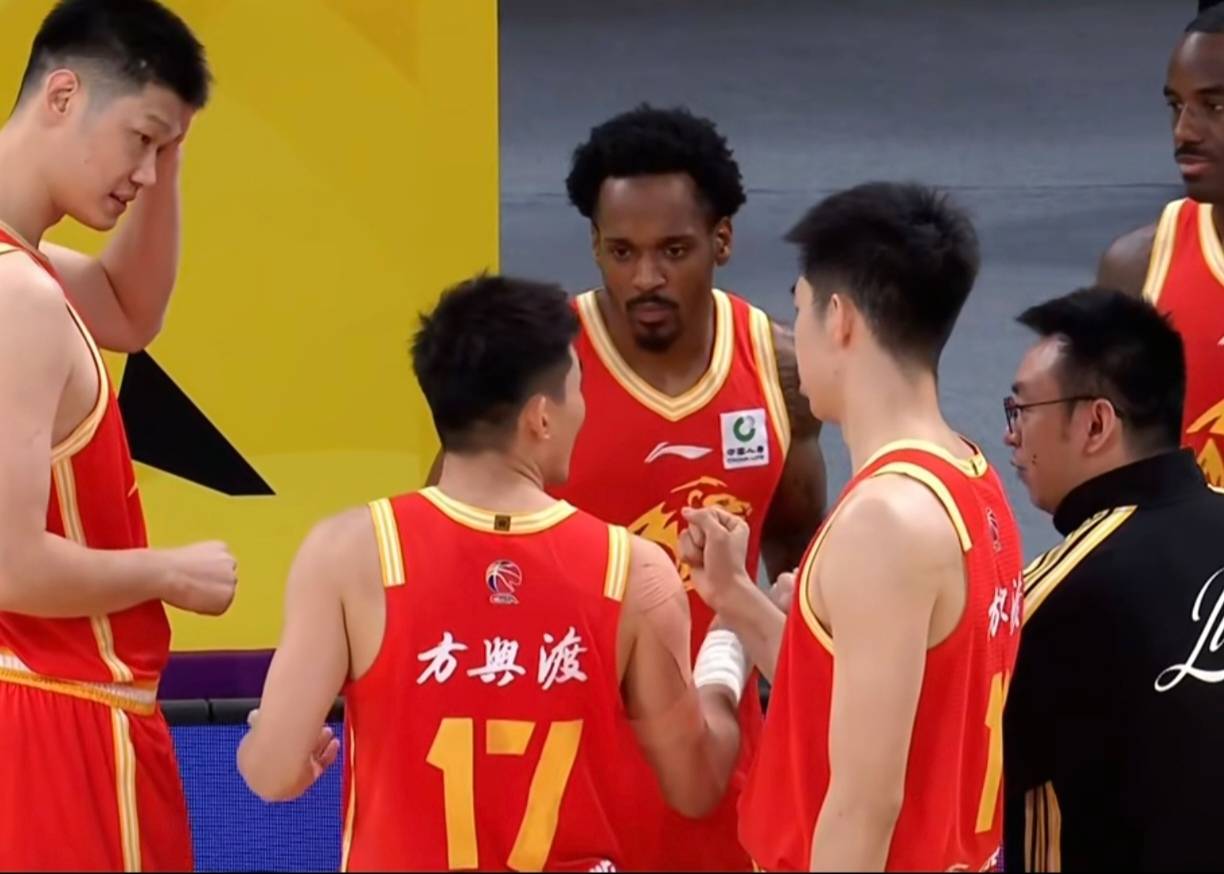 包含国际比赛日突围战来临，阿斯顿维拉围绕CBA季后赛再遭质疑，态度坚定，阵容厚度经受考验的词条-lol比赛竞猜平台